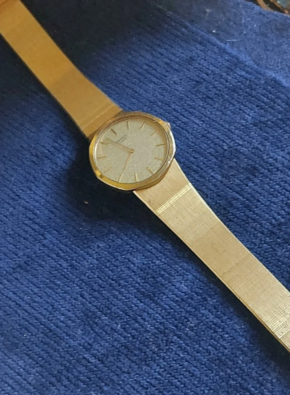 VTG 1983 Seiko Quartz Men’s Watch Gold Tone Textured Mesh Dial 7430-6000 Unisex